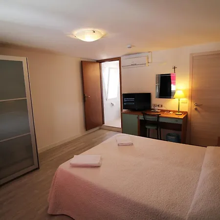 Hotel Rex 3*